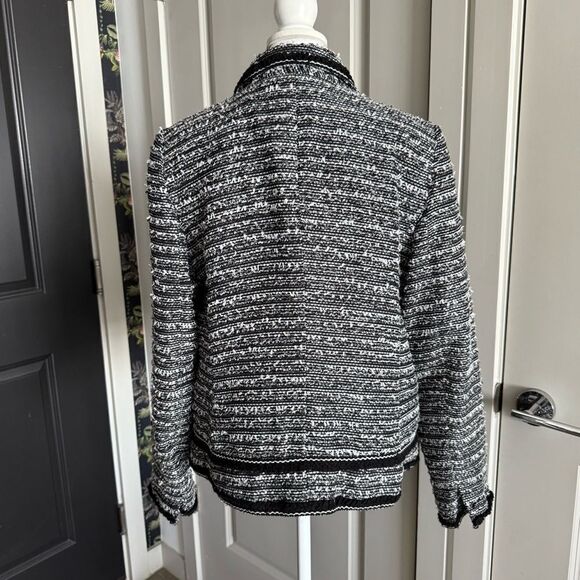 Talbots Classic Black and White Tweed Blazer Size 8 - Picture 4 of 8